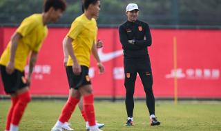 扬科维奇执教水平